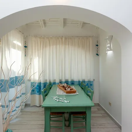 Vila Costa Caddu *